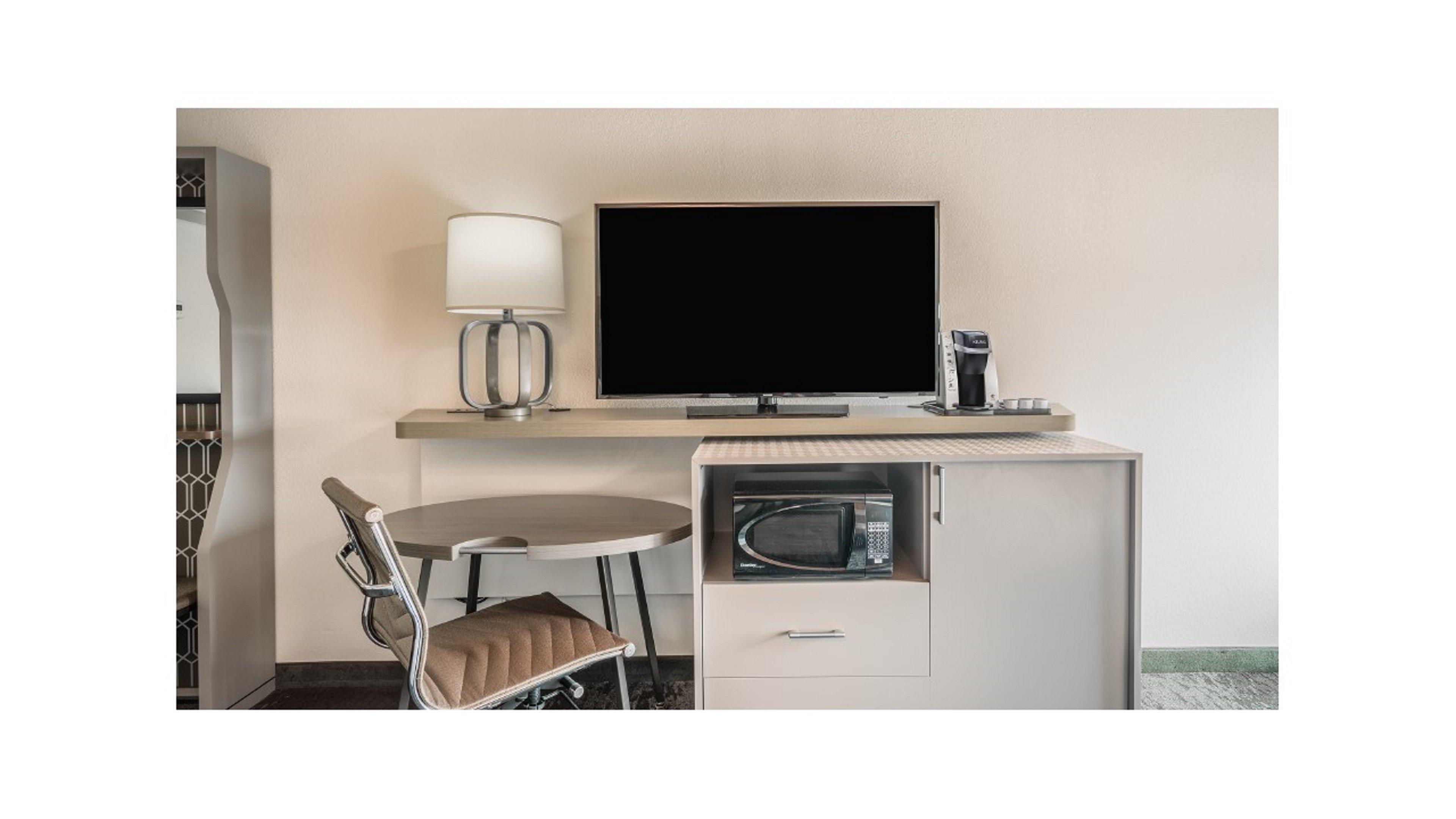 Holiday Inn Roanoke Airport - Conference Ctr By Ihg Exterior foto